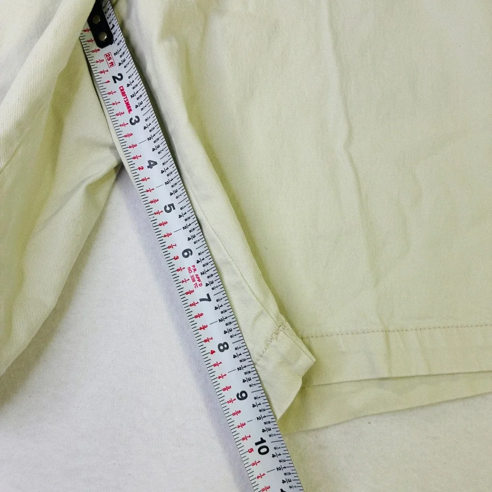 IZOD Saltwater Dock Chino Shorts Mens 32/9.5 Stone Beige Flat Front Cotton Twill